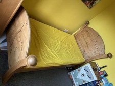 Steve Allen Pine Space Cadet Bed