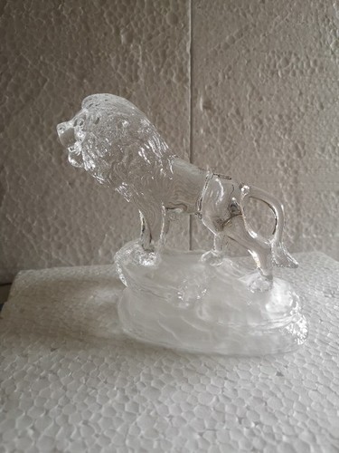 Vintage lead crystal lion - 24%,