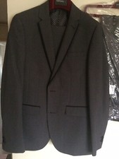 Moss Bros Ventuno 21 Suit & Extra Trousers