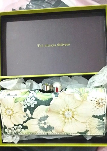 New ted baker floral leather - new,