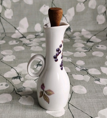 Royal worcester evesham - worcester,