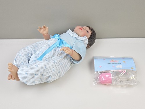 Lifelike reborn baby dolls - baby,