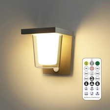 Flornia Outside Wall Light