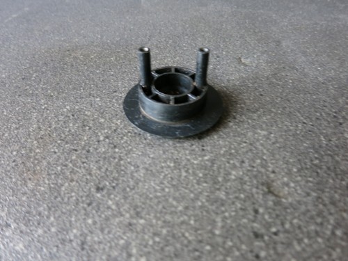 Vintage coin garlando - coin, table