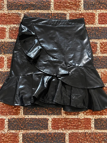 Parisian black faux leather - parisian,