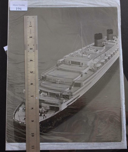 Cunard line rms queen - line,