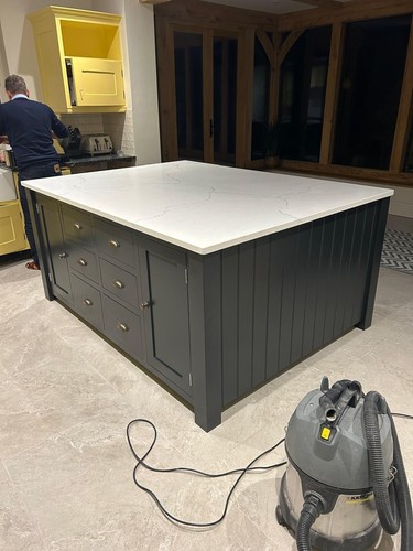 Kitchen island with breakfast - kitchen,