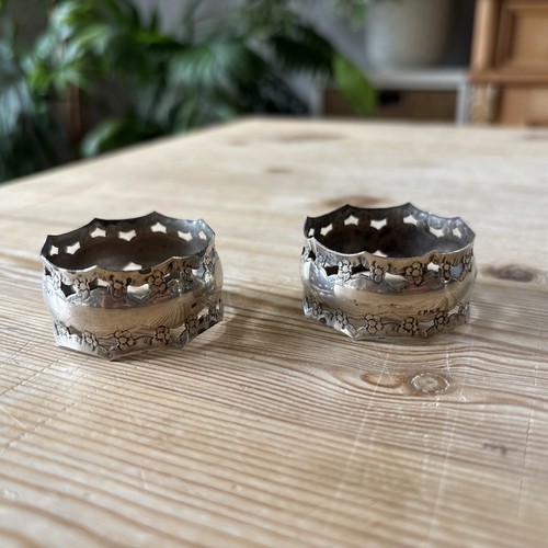 Vintage decorative - x,