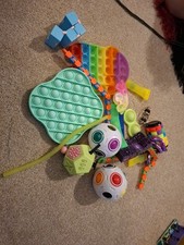 Job Lot Of Fiddle Toys (19)