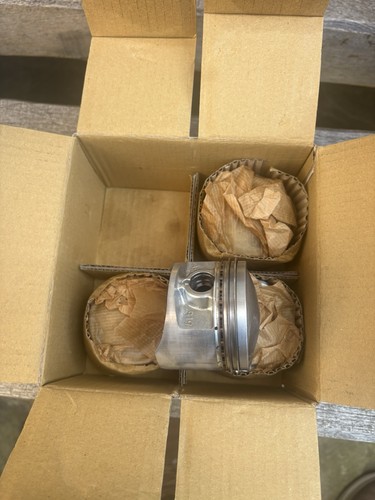 Kz750 spectre set pistons - set,