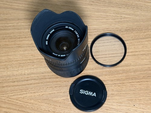 Sigma 135mm camera - 28-135mm, zoom