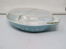 Vintage Pyrex 1.5 Qt Turquoise