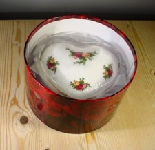 Boxed Royal Albert Old Country Roses Heart-Shaped Trinket Box