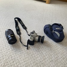 Minolta Dynax 5  35mm  28-80mm