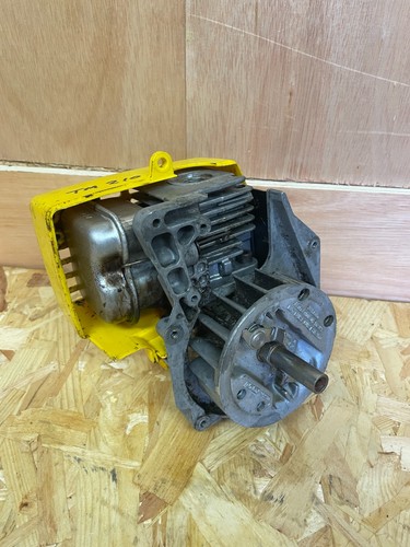 Mcculloch trim mac 210 - mac,
