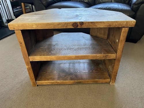 Handmade corner unit stand - corner,