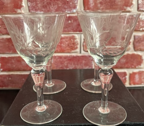 Elegant vintage set 4 - of,