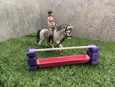 3D printed horse Pink Water