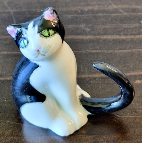 Vintage fine bone china black - fine,
