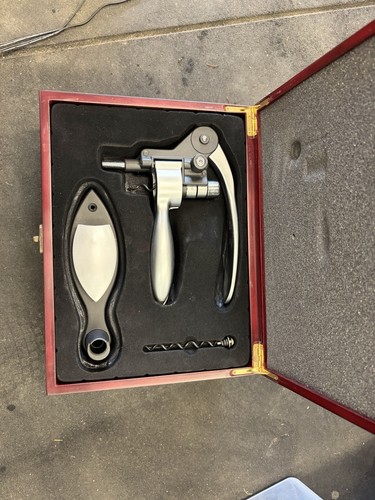 Wine accessories kit - wine,