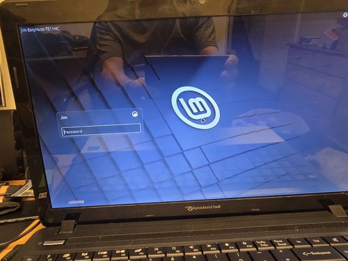 Packard bell easynote te11hc - packard,