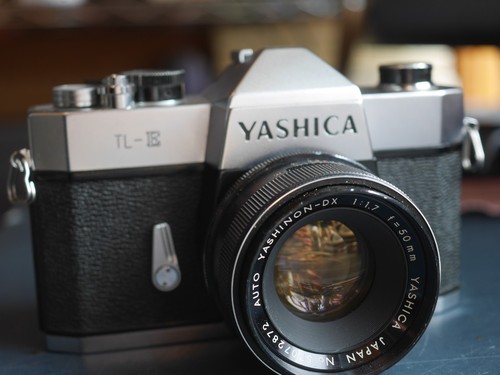 Yashica camera 50mm - /,
