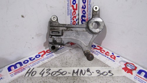 Rear brake caliper holder - rear,