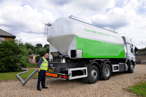 Blown wood pellets 27t call - blown,