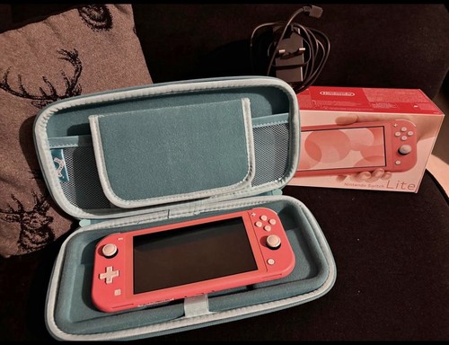 Nintendo switch lite - nintendo,