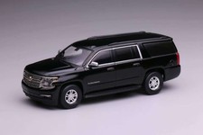 596  1:64 Suburban Alloy car