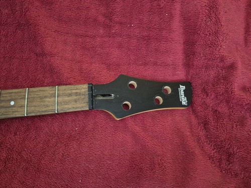 Ibanez gio gsr 200 - gio, fret