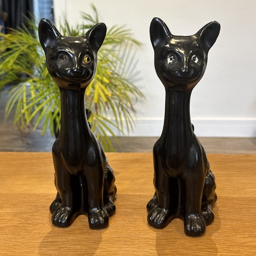 Pair antique black - of,
