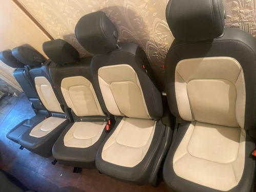 2025 seater land rover - 2025,
