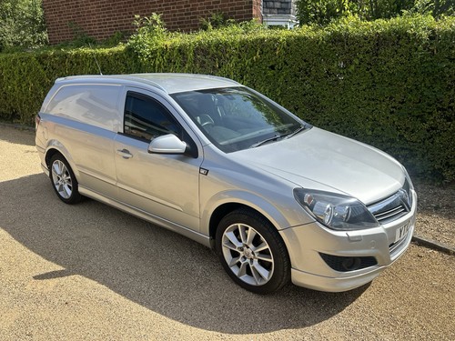 Astravan sportive 9cdti - astravan,