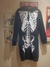 Iron Fist Long Hoodie Small