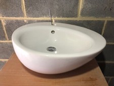 Villeroy & Boch Aveo bathroom