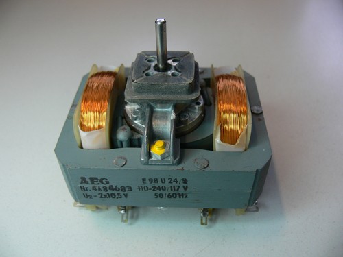 Aeg 4a84683 turntable motor - aeg,