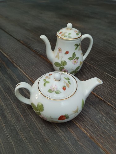 Wedgwood wild strawberry - wedgwood,