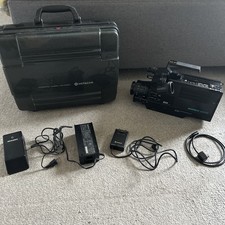 Hitachi VM-500 VHS Movie Video