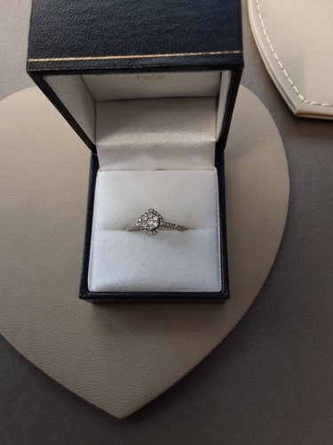 18ct white gold diamond - gold,