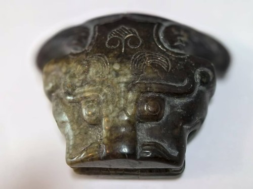 Ancient zoomorphic jade - ancient,