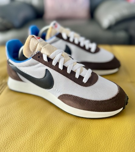 Brand new nike tailwind 79 - new,