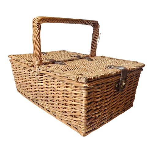 Classic woven willow - willow, wicker