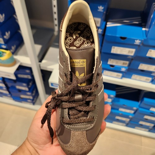Adidas country dark brown - country,