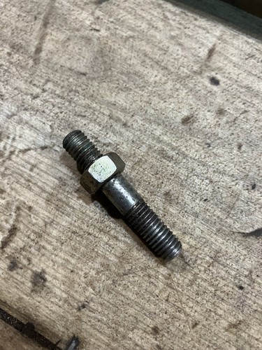 Support stud ransomes - support, textron