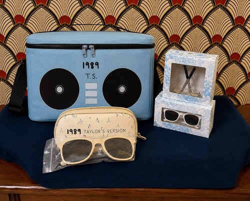 Taylor swift 1989 bundle - taylor, tv