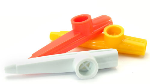 Kazoo plastic - -,