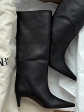 ZARA : Leather Kitten Heel