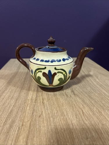 Teapot torquay ware devon - teapot,