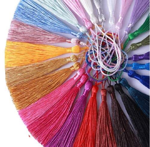Silky tassels 13cm - silky, pack